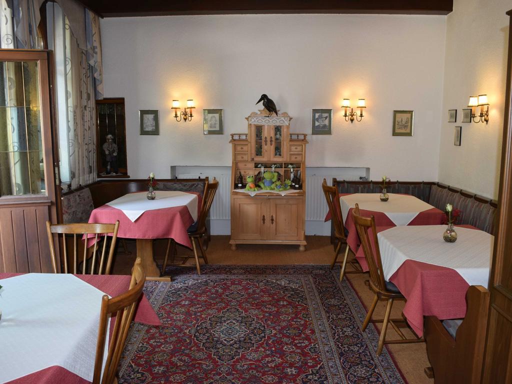 Hotel-Restaurant Ochsen Хаслах-им-Кинцигталь Экстерьер фото