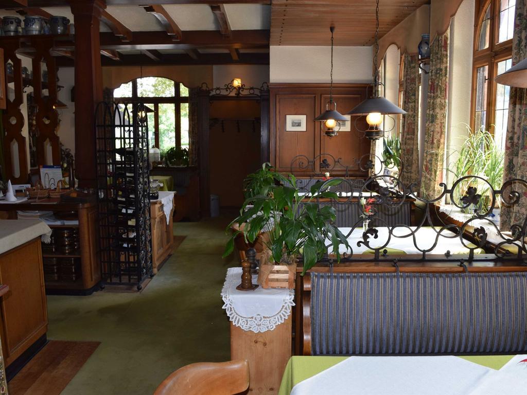Hotel-Restaurant Ochsen Хаслах-им-Кинцигталь Экстерьер фото