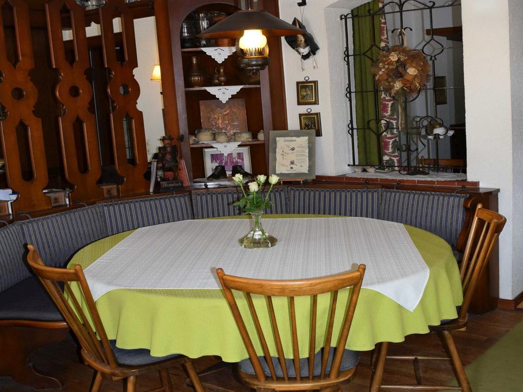 Hotel-Restaurant Ochsen Хаслах-им-Кинцигталь Экстерьер фото